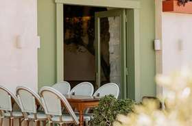 The Locals Naxos: Where New Friendships Blossom in a Unique and Welcoming Atmosphere