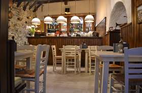 Doukato Restaurant: A True Taste of Naxos