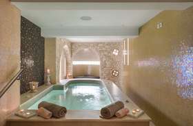 Paliomylos Hotel: A Luxurious Escape on Paros Island