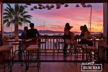 RUM BAR