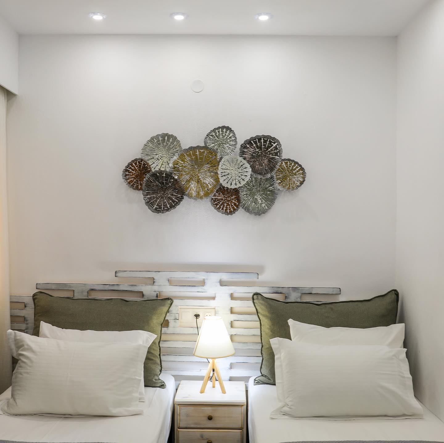 AURA APARTMENTS