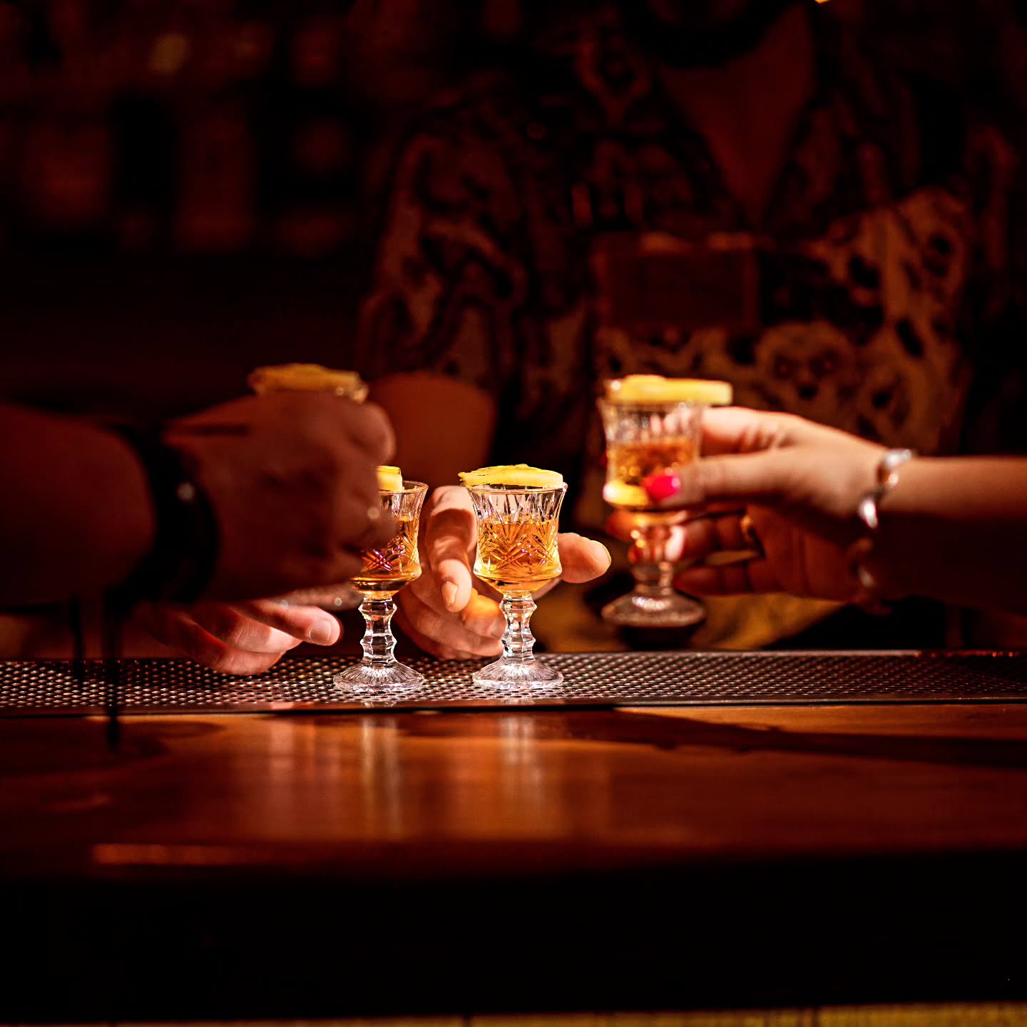 RUM BAR