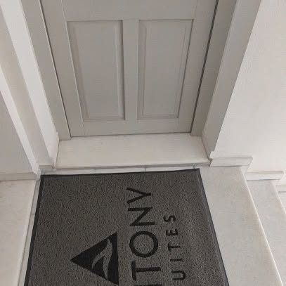 ANTONY SUITES