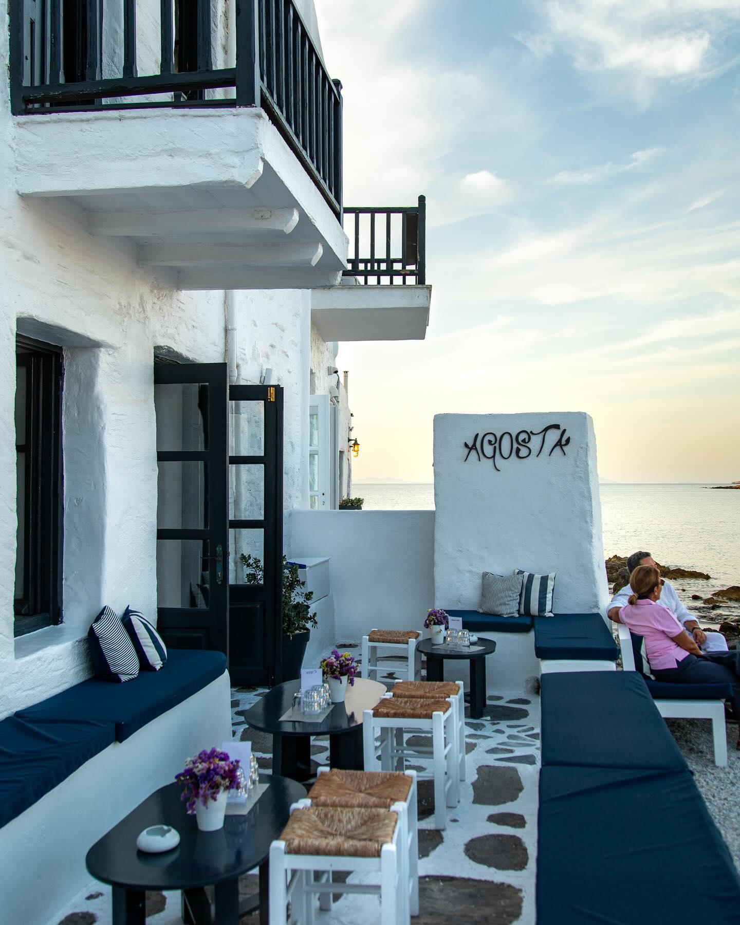 Agosta Bar