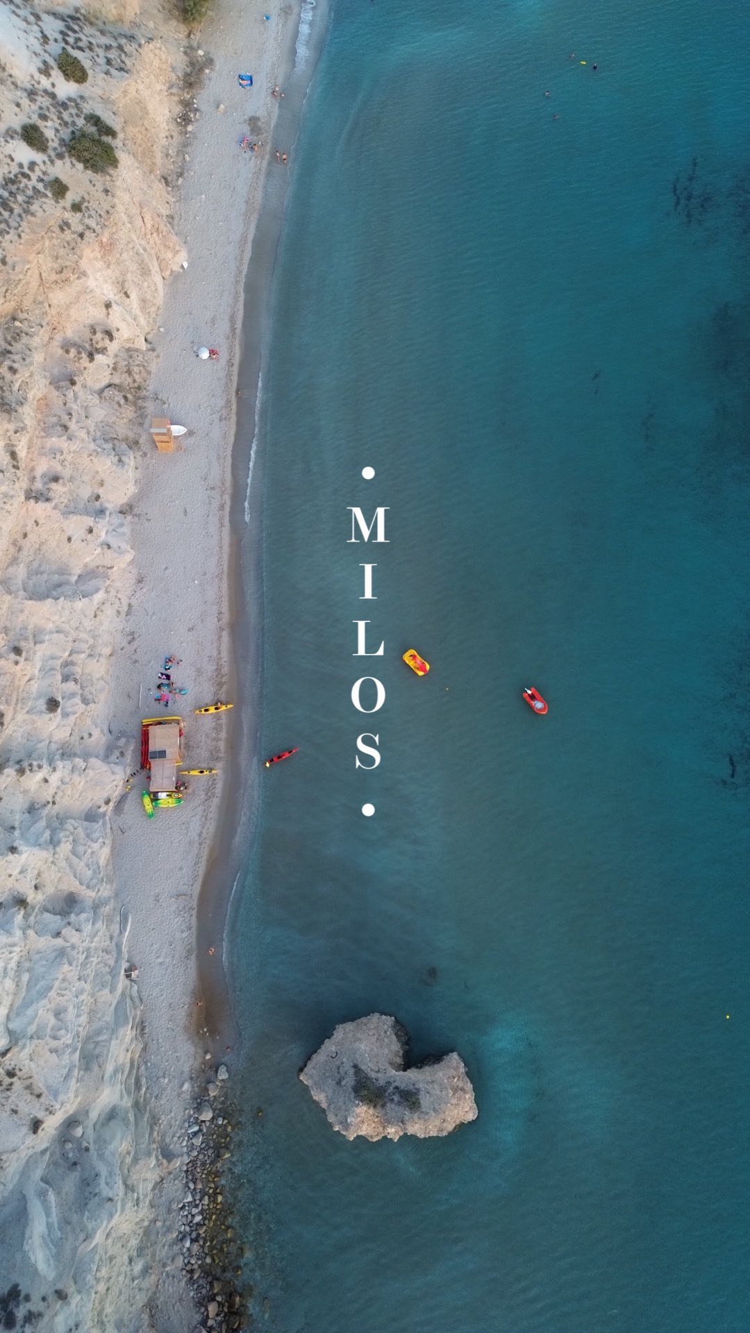 SAILING MILOS