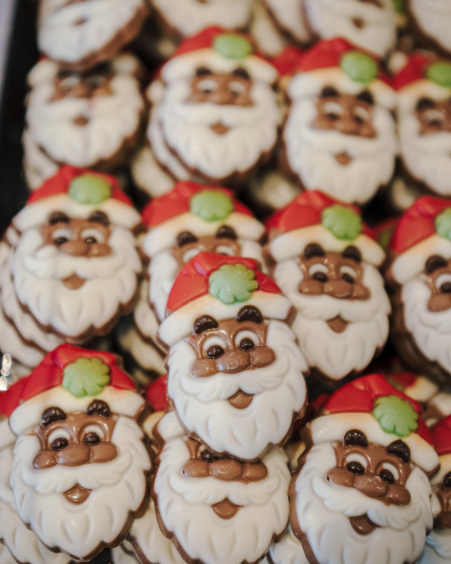 Aliprantis Bakery