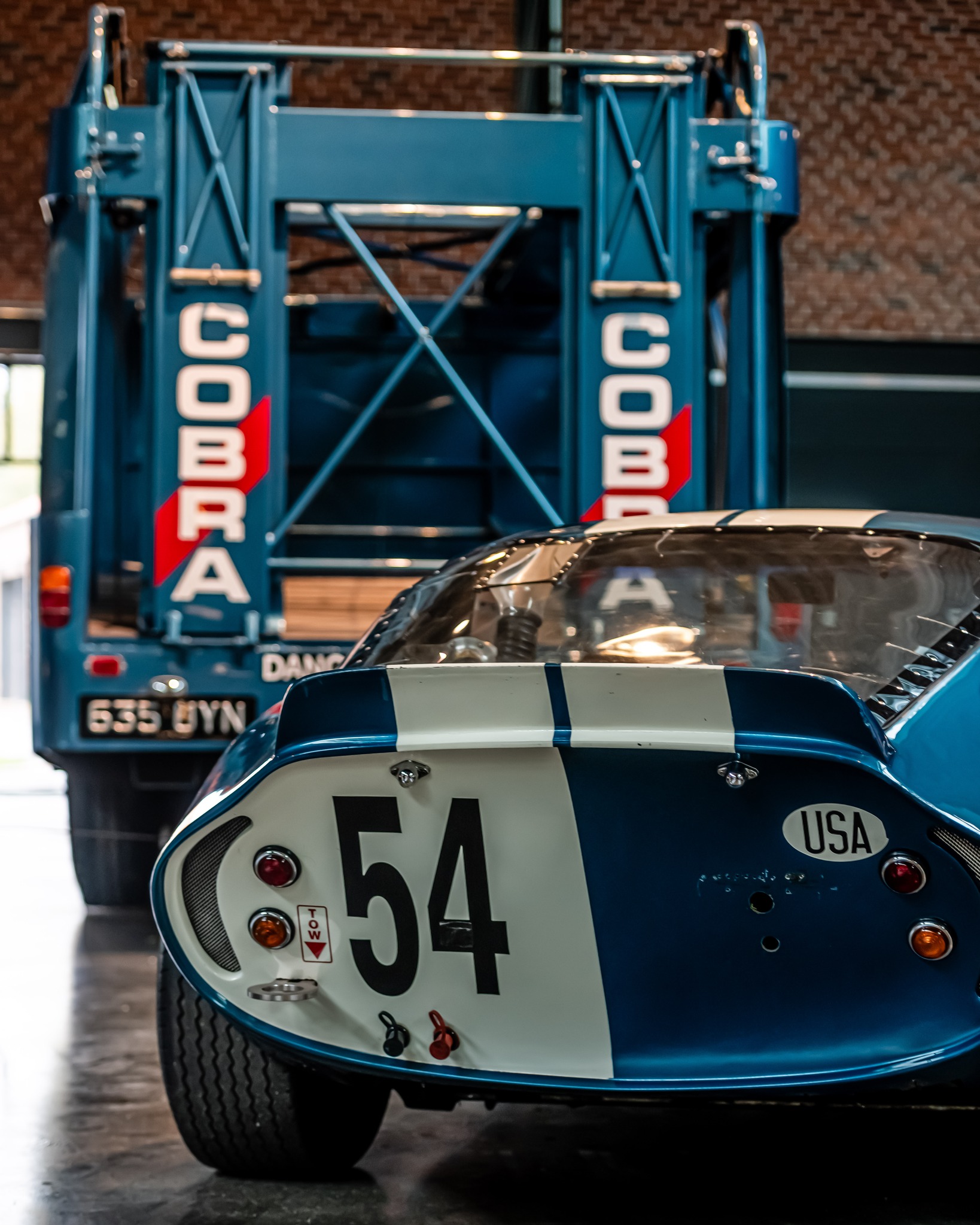 CLASSIC CAR HOUSE