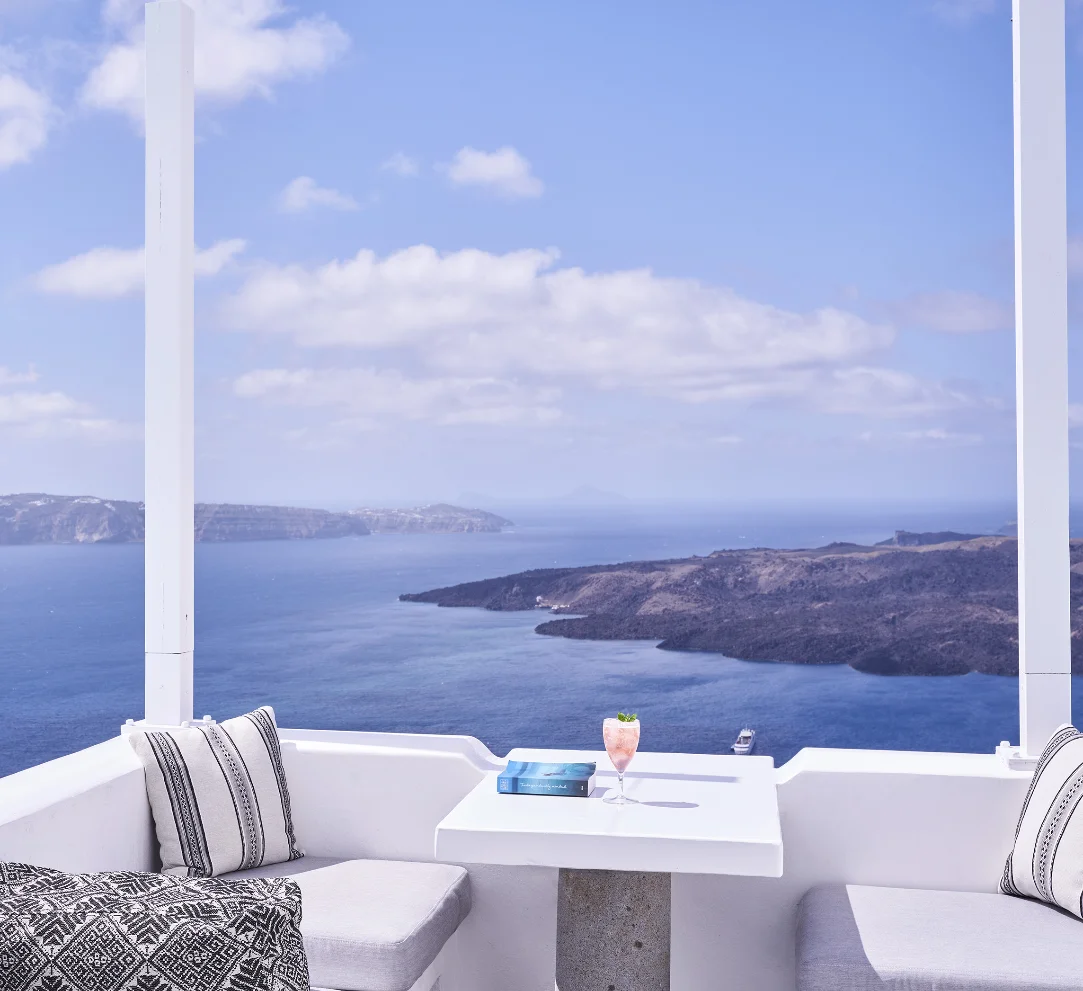 COSMOPOLITAN SUITES