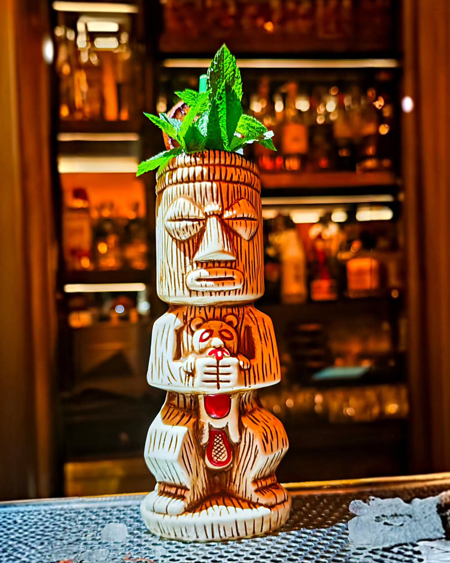 RUM BAR