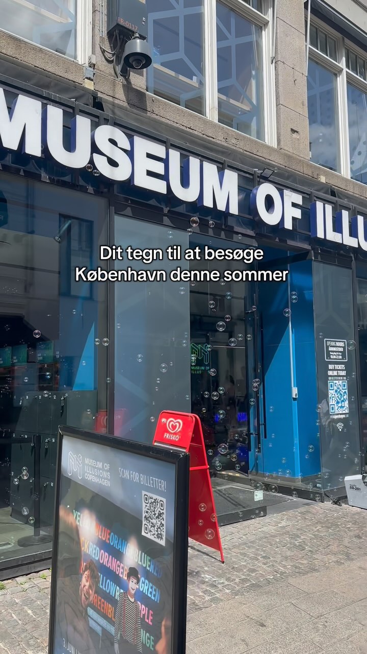 MUSEUM OF ILLUSIONS