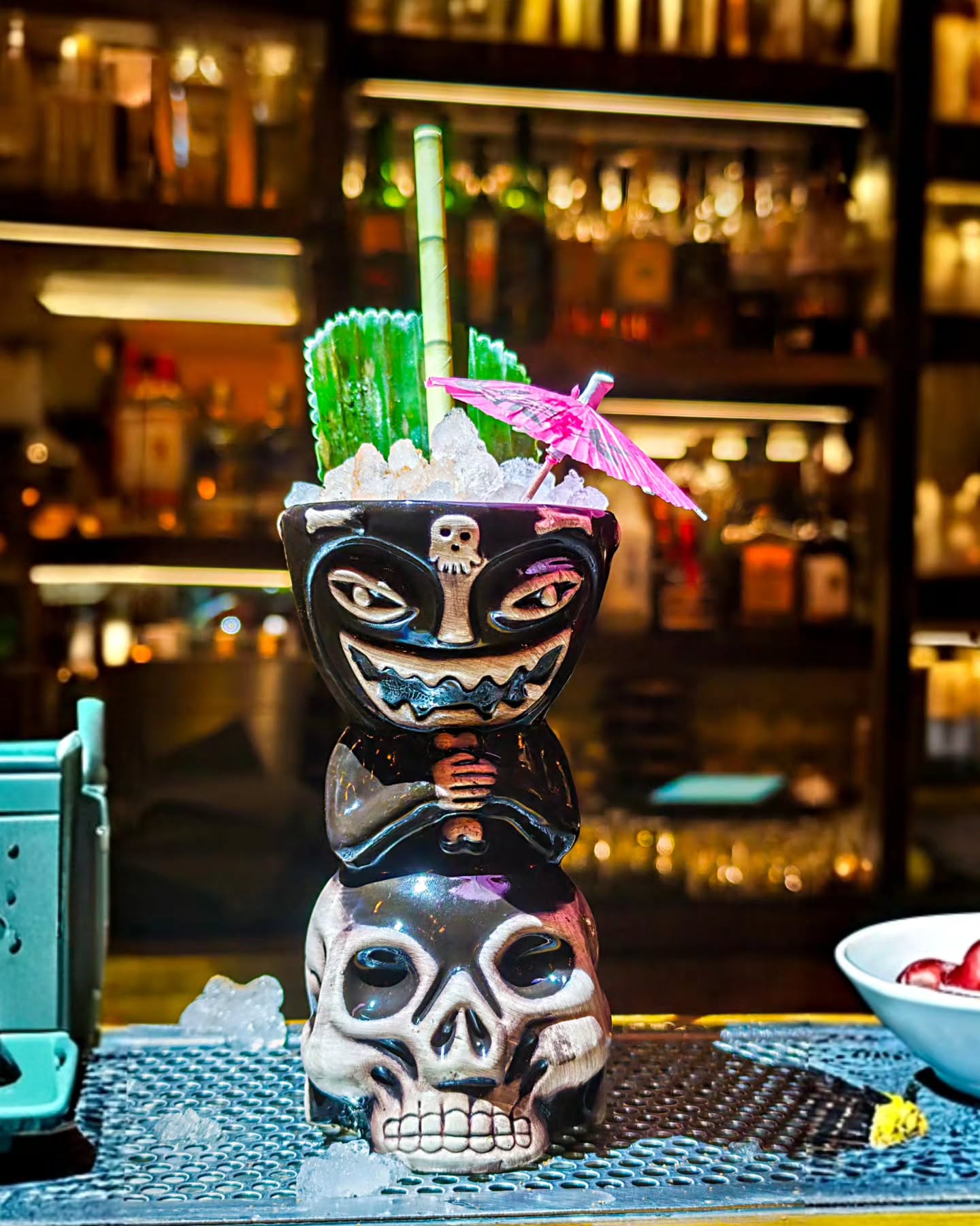 RUM BAR
