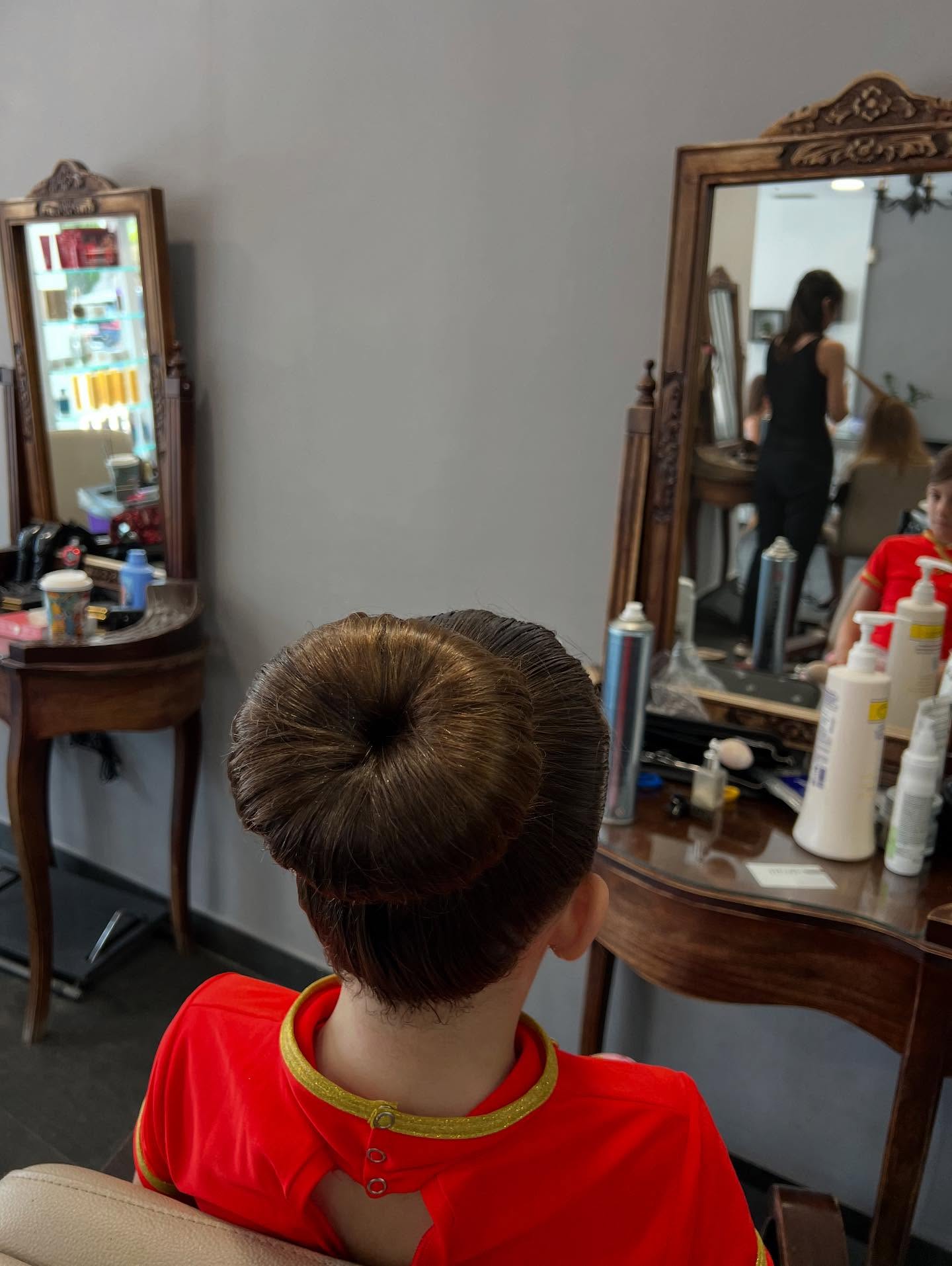 MARIA HAIR DRESSERS