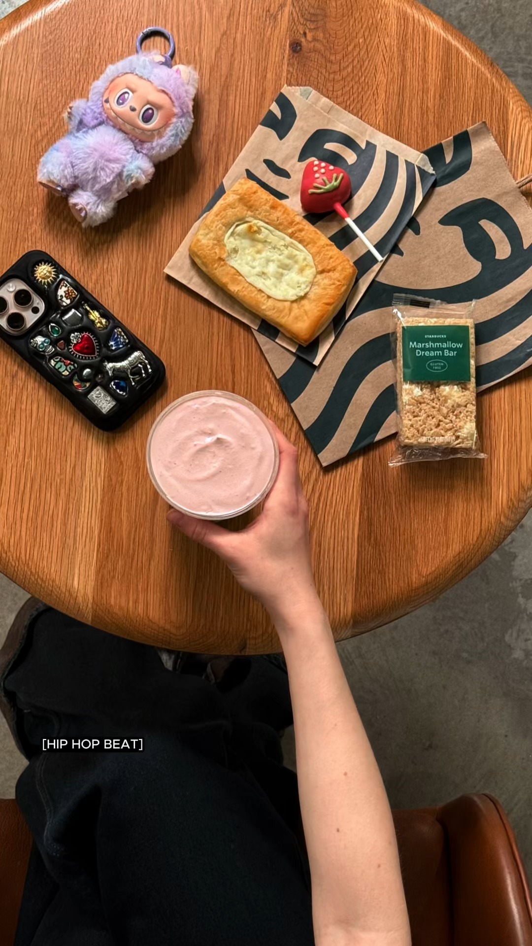 STARBUCKS