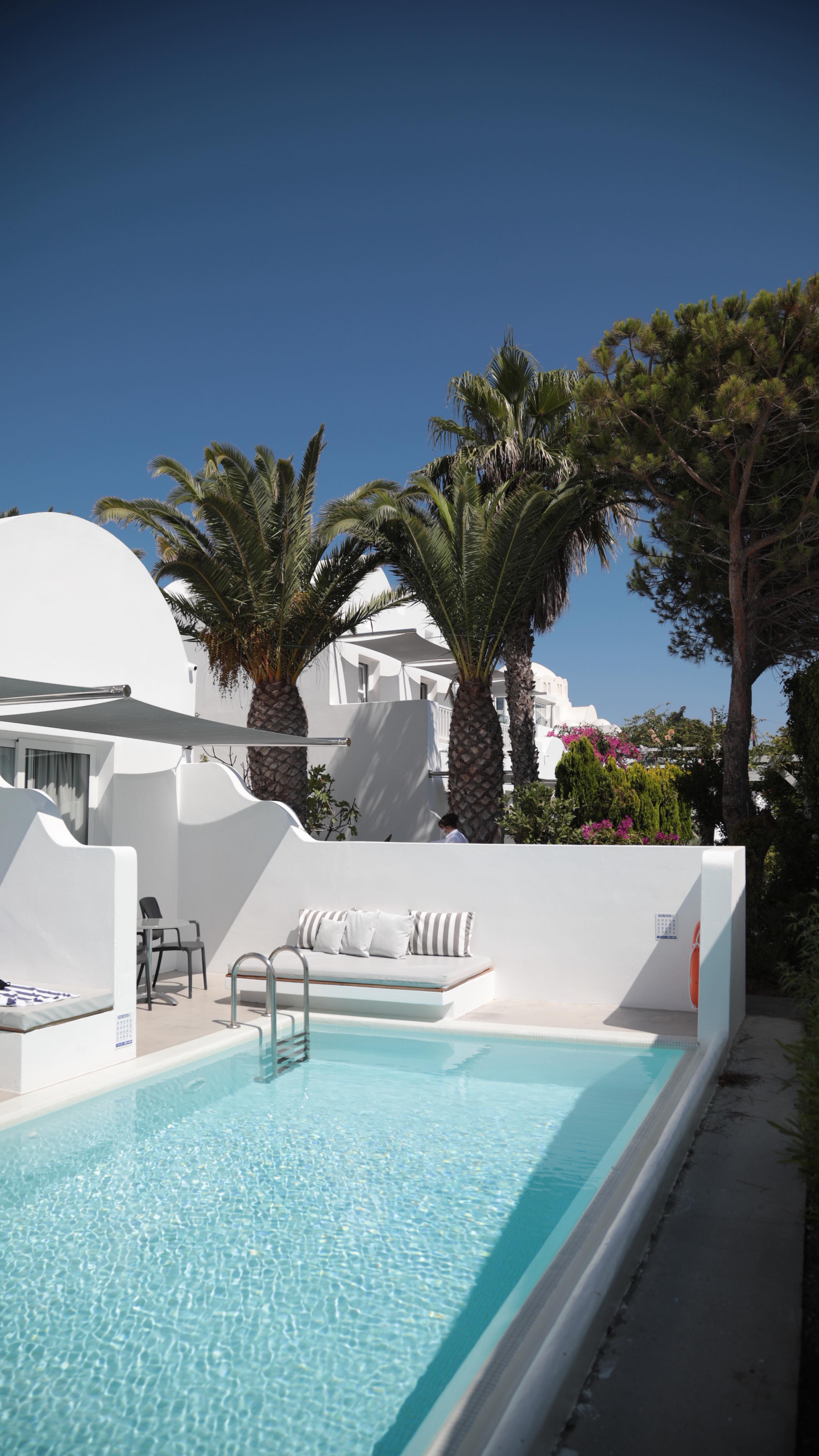 ARESSANA SPA HOTEL & SUITES