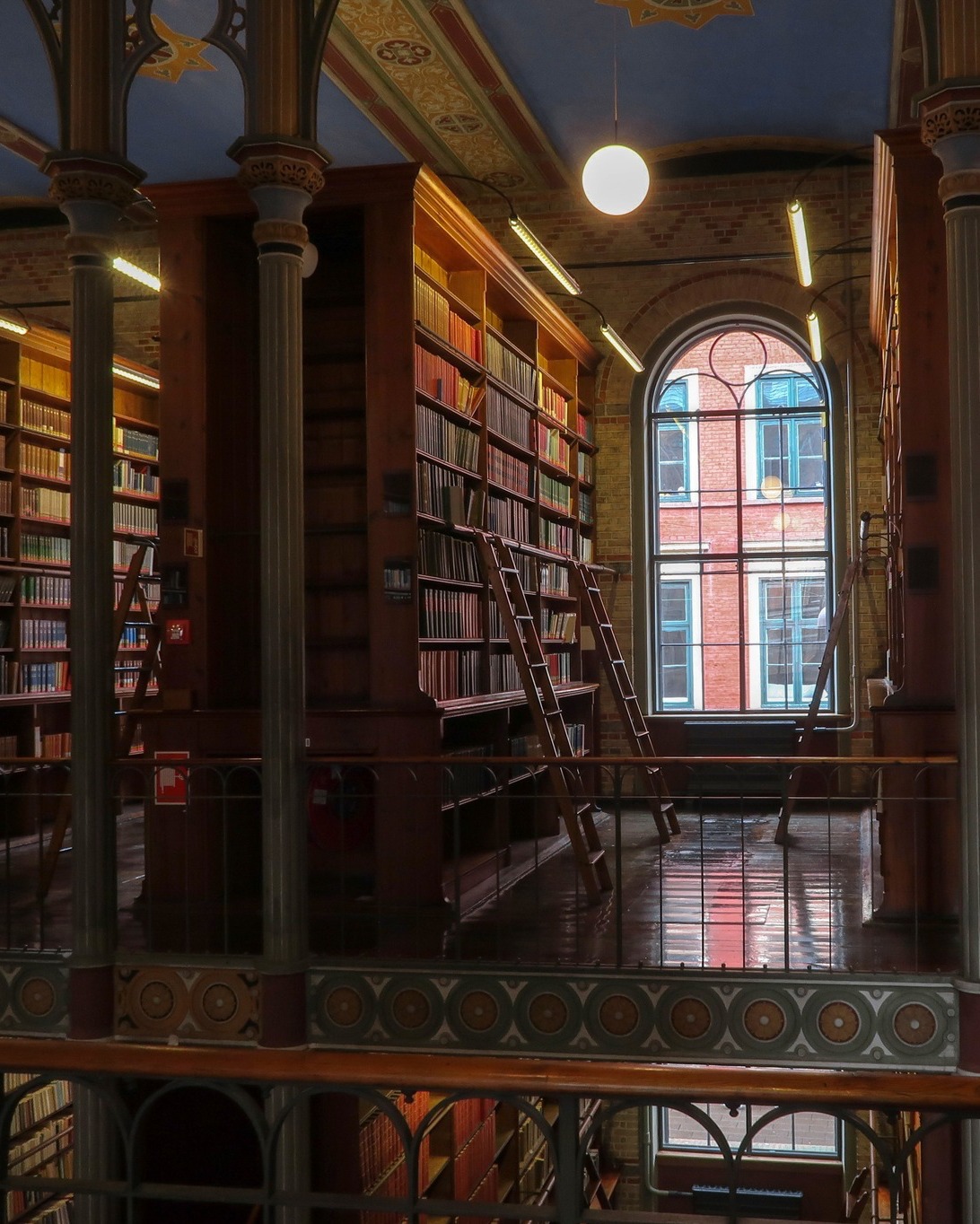 THE ROYAL LIBRARY