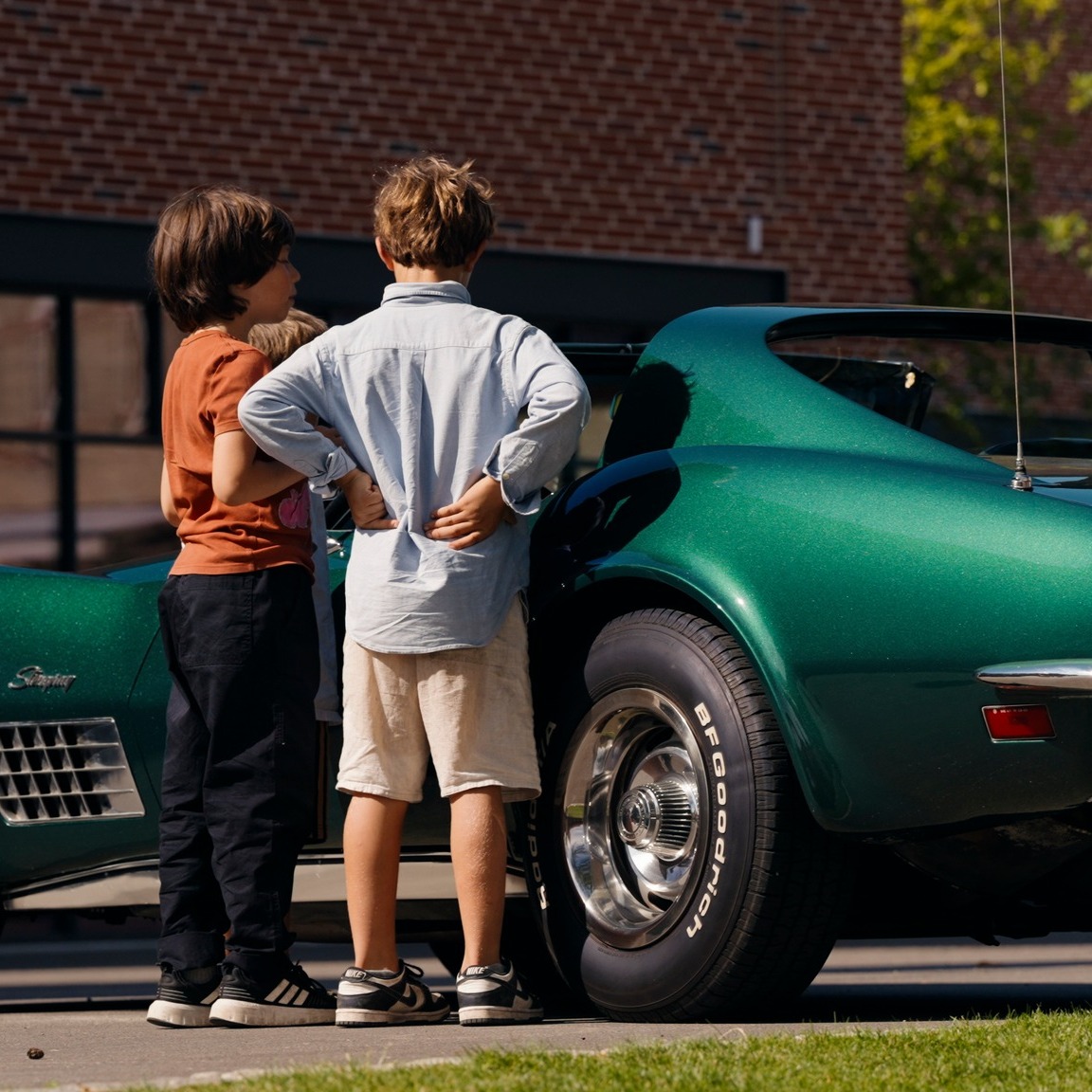 CLASSIC CAR HOUSE