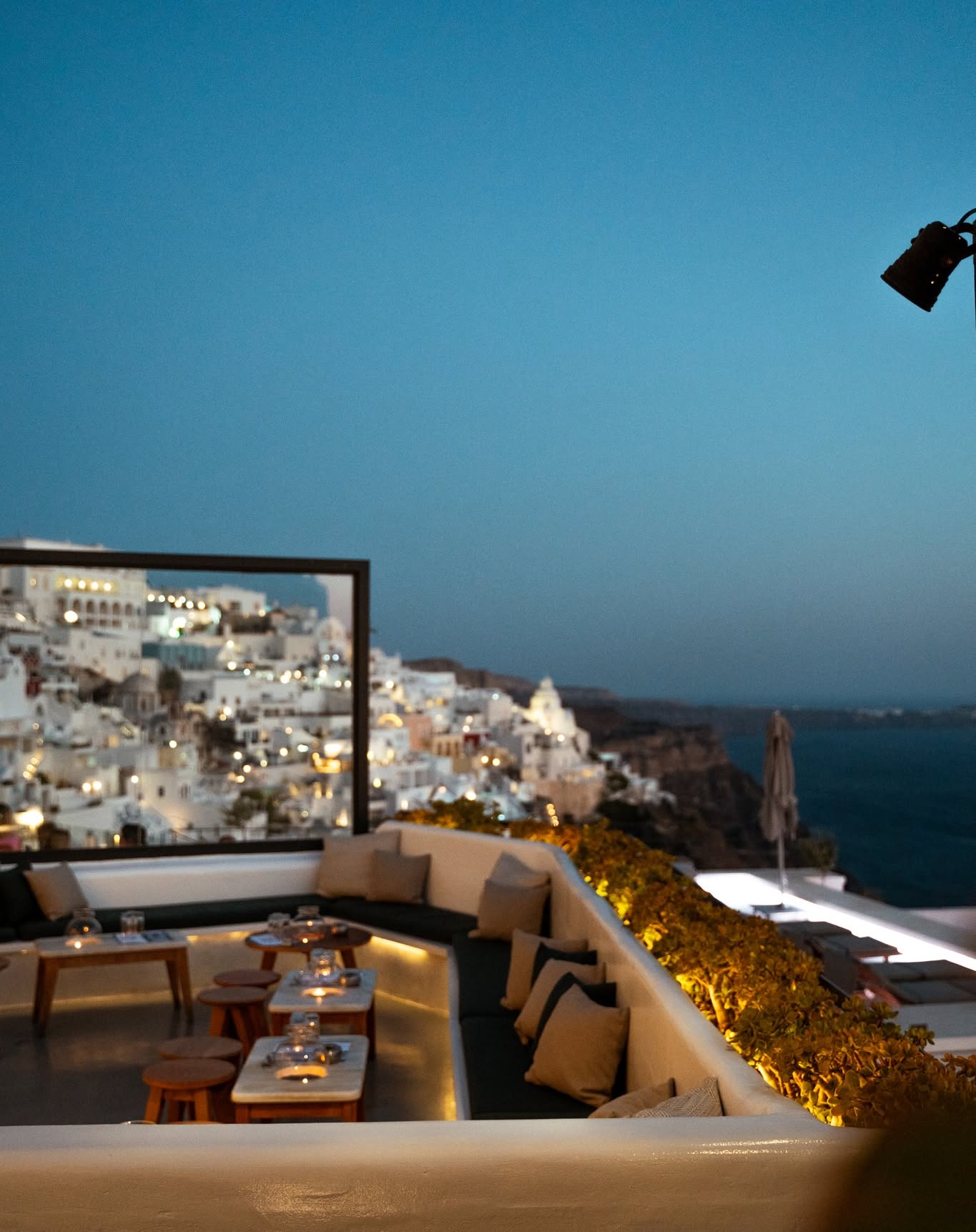 TANGO BAR