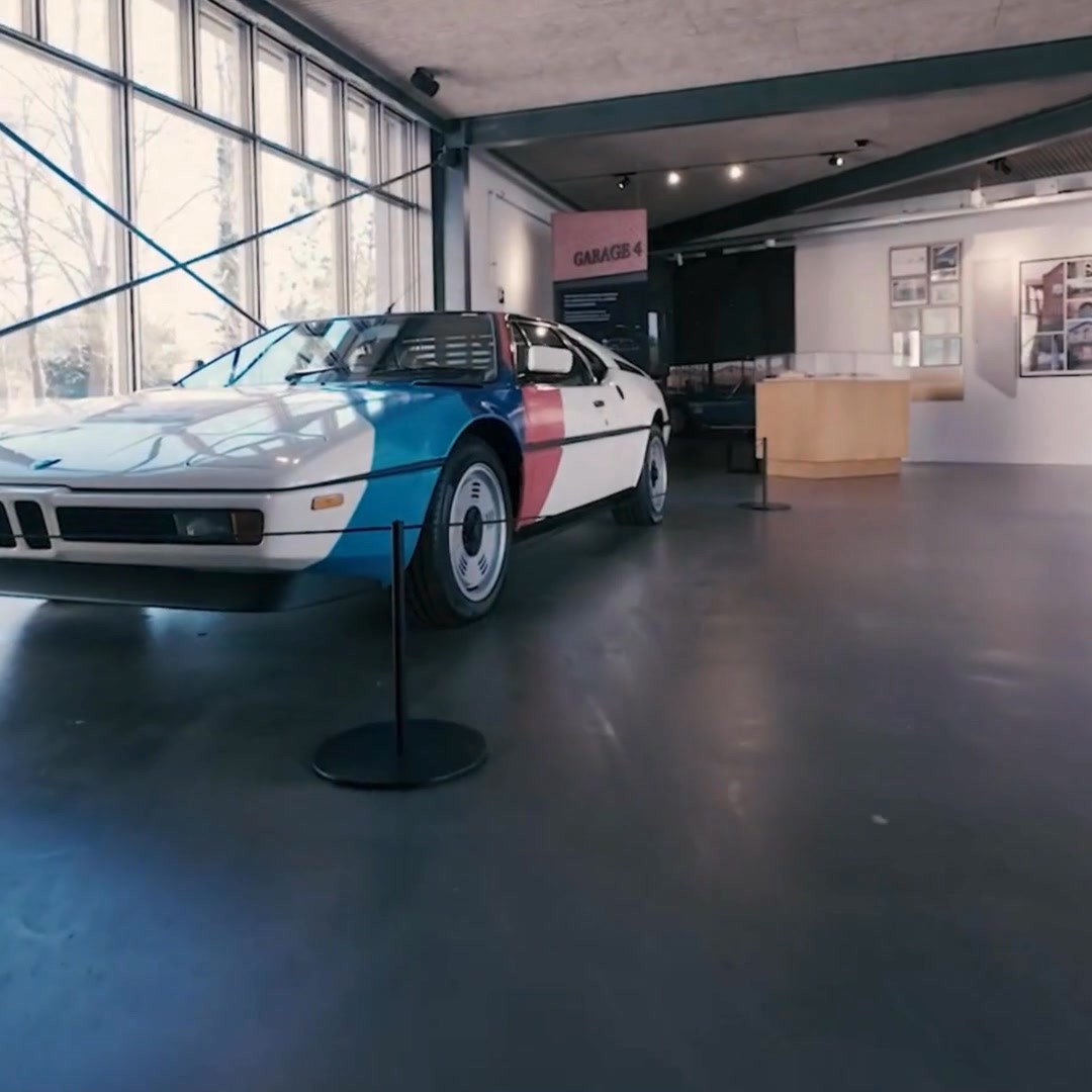 CLASSIC CAR HOUSE