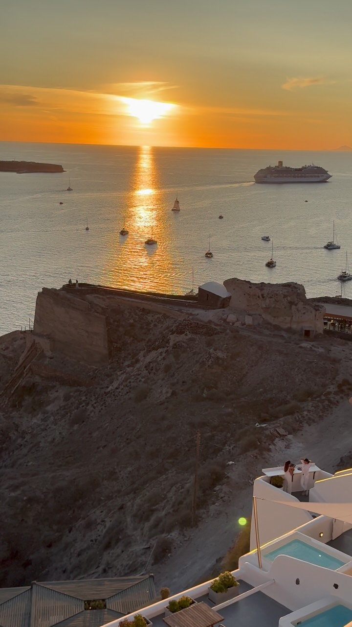 HYPERION OIA SUITES