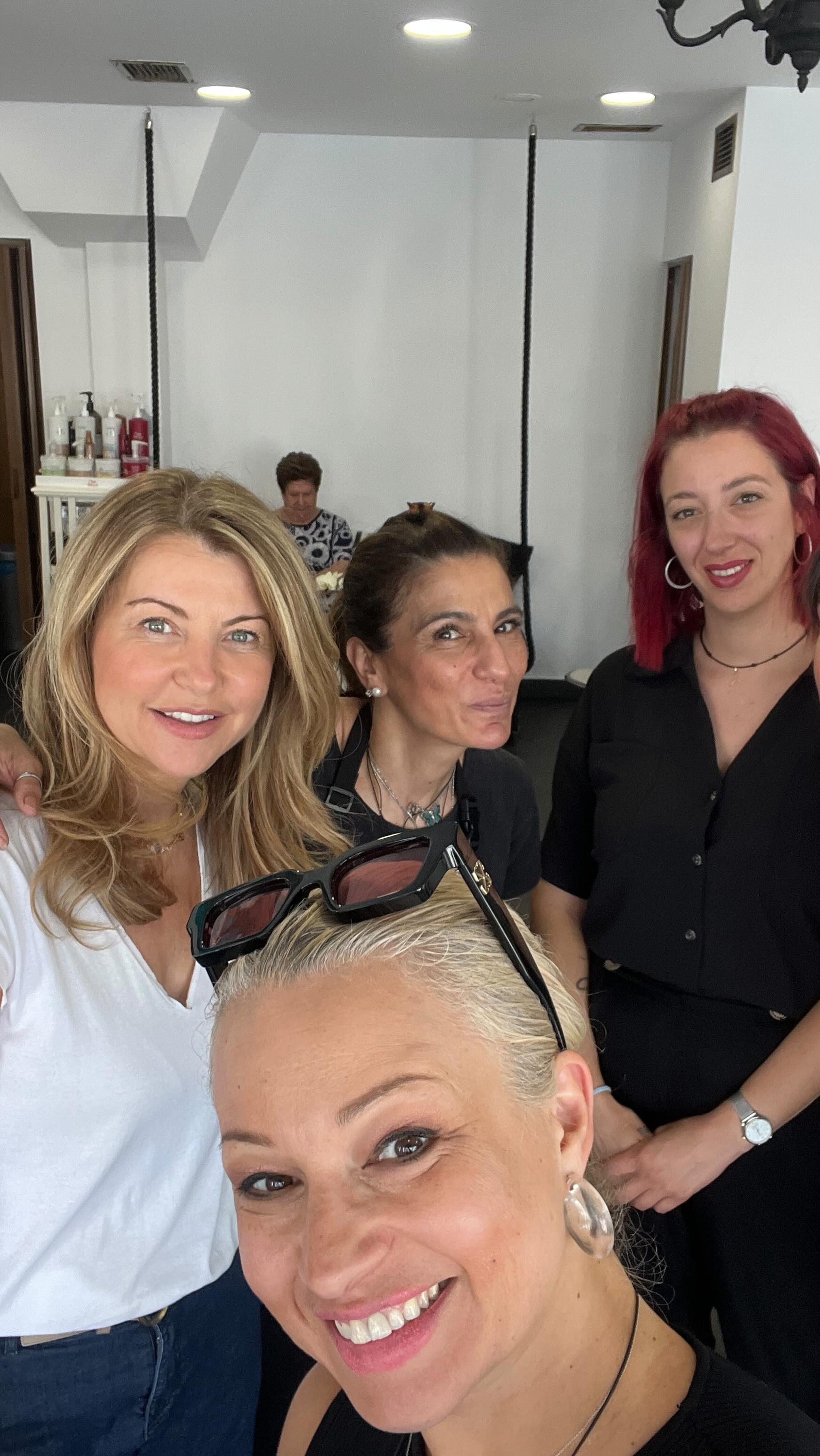 MARIA HAIR DRESSERS