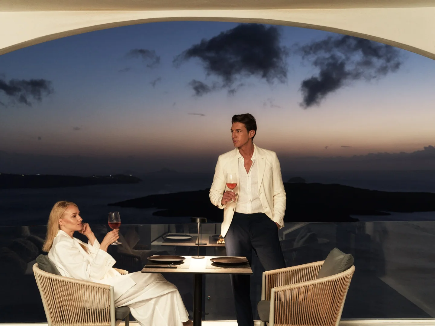 COSMOPOLITAN SUITES