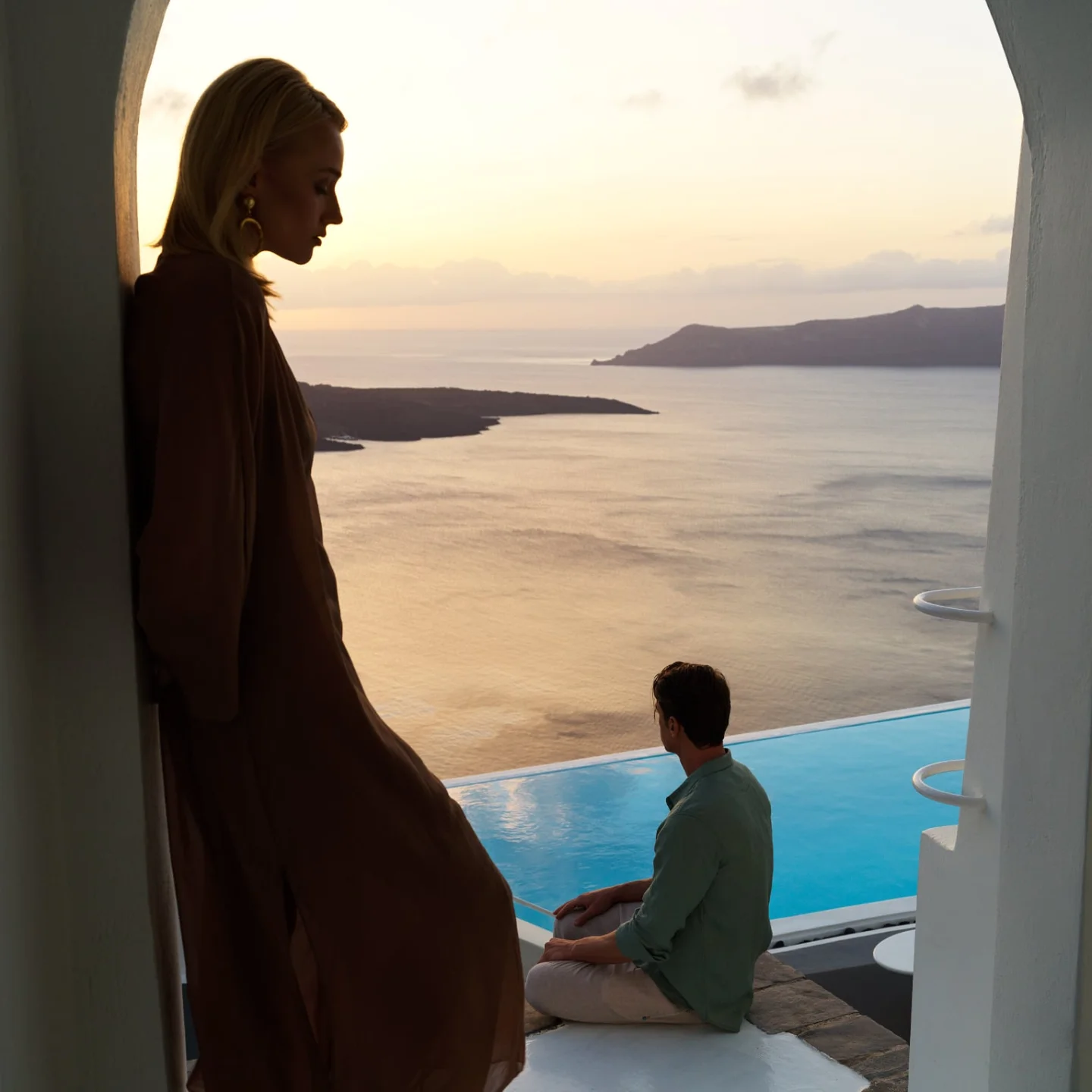 COSMOPOLITAN SUITES