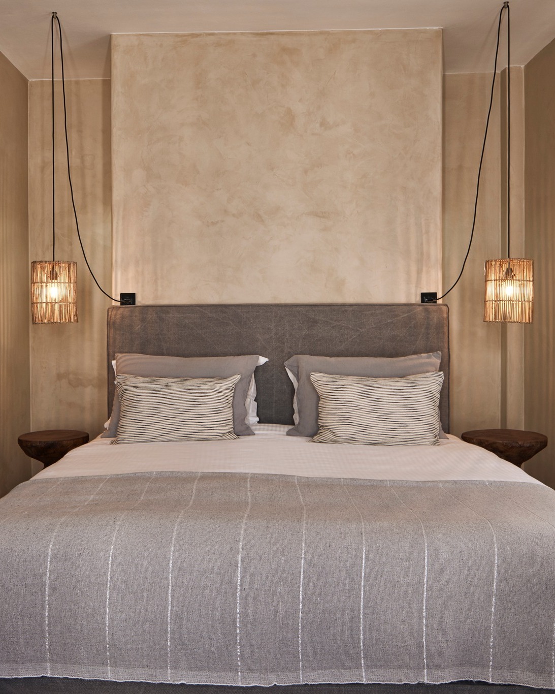 NAXIAN COLLECTION