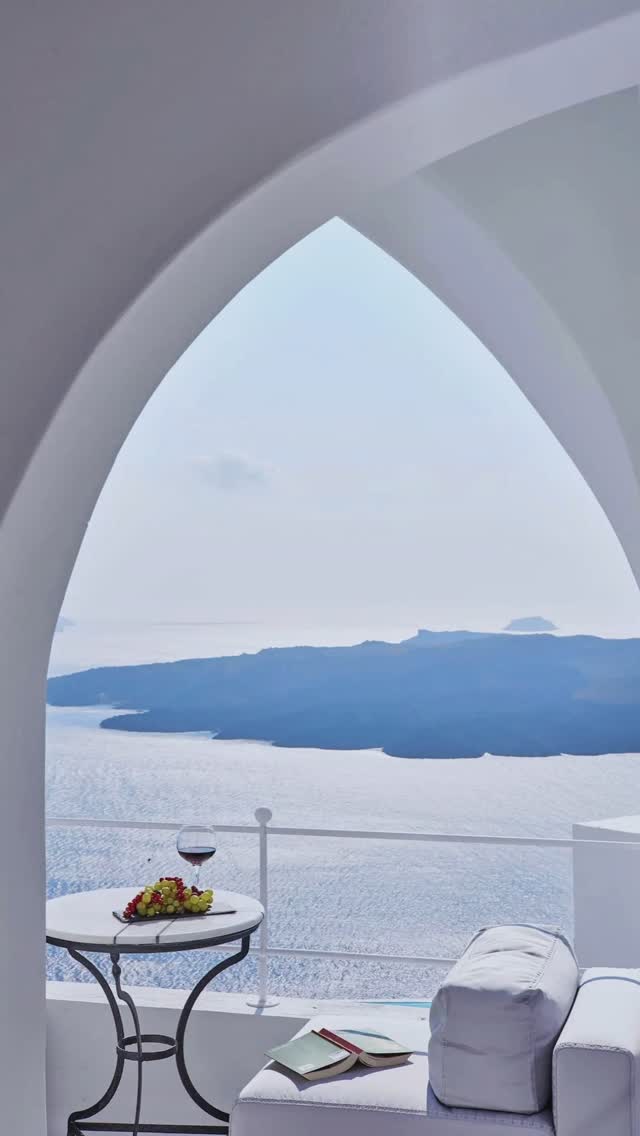 COSMOPOLITAN SUITES