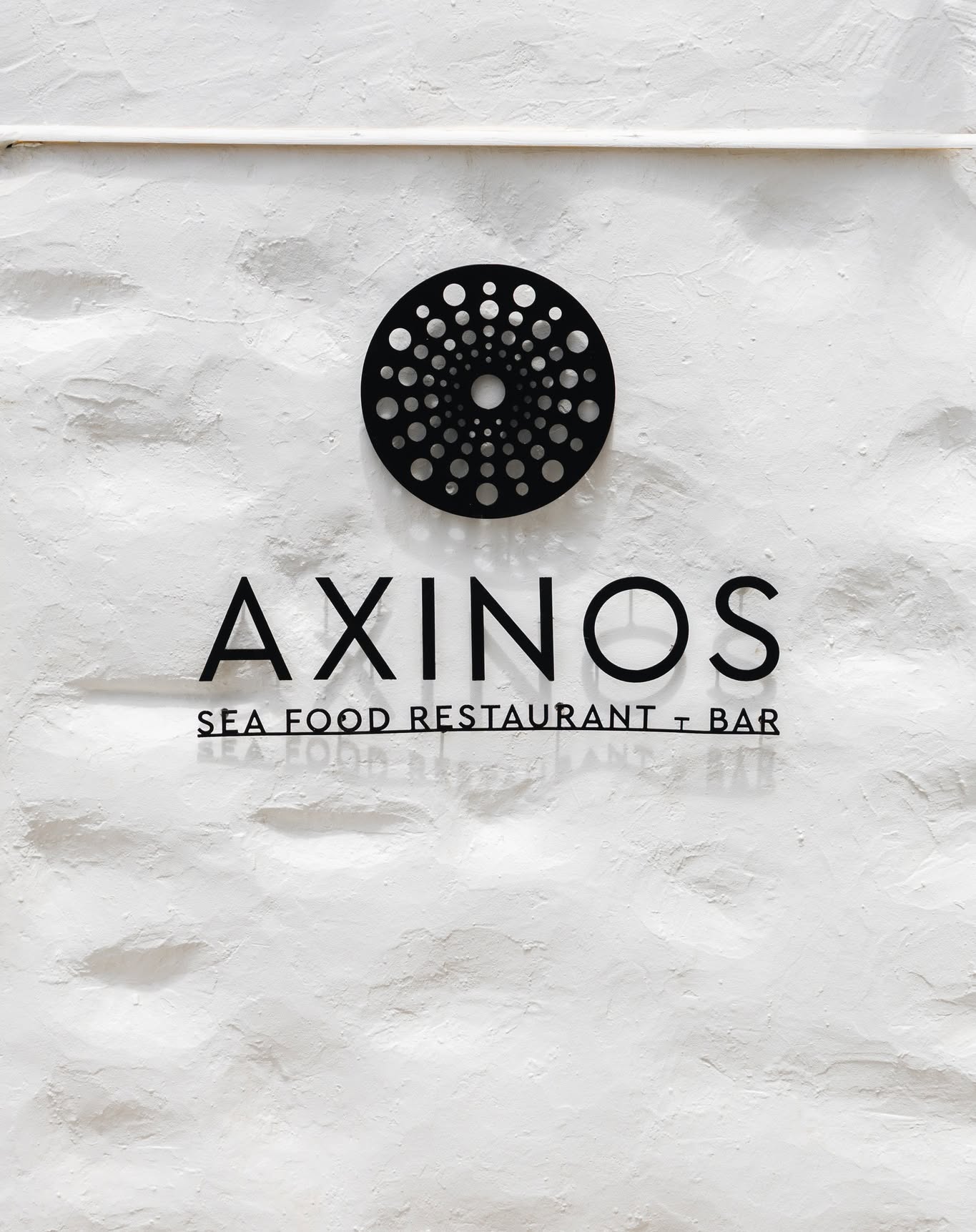 Axinos