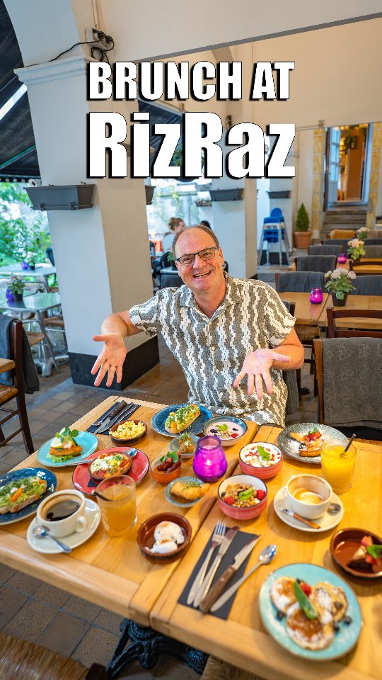 RIZ RAZ