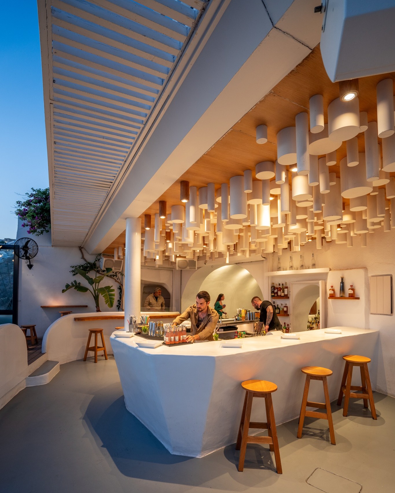 TANGO BAR