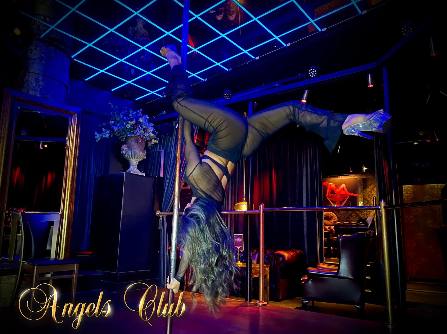 ANGELS CLUB