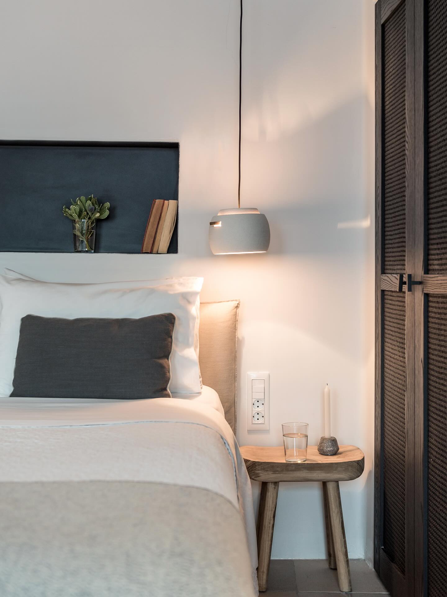 PORTO FIRA SUITES