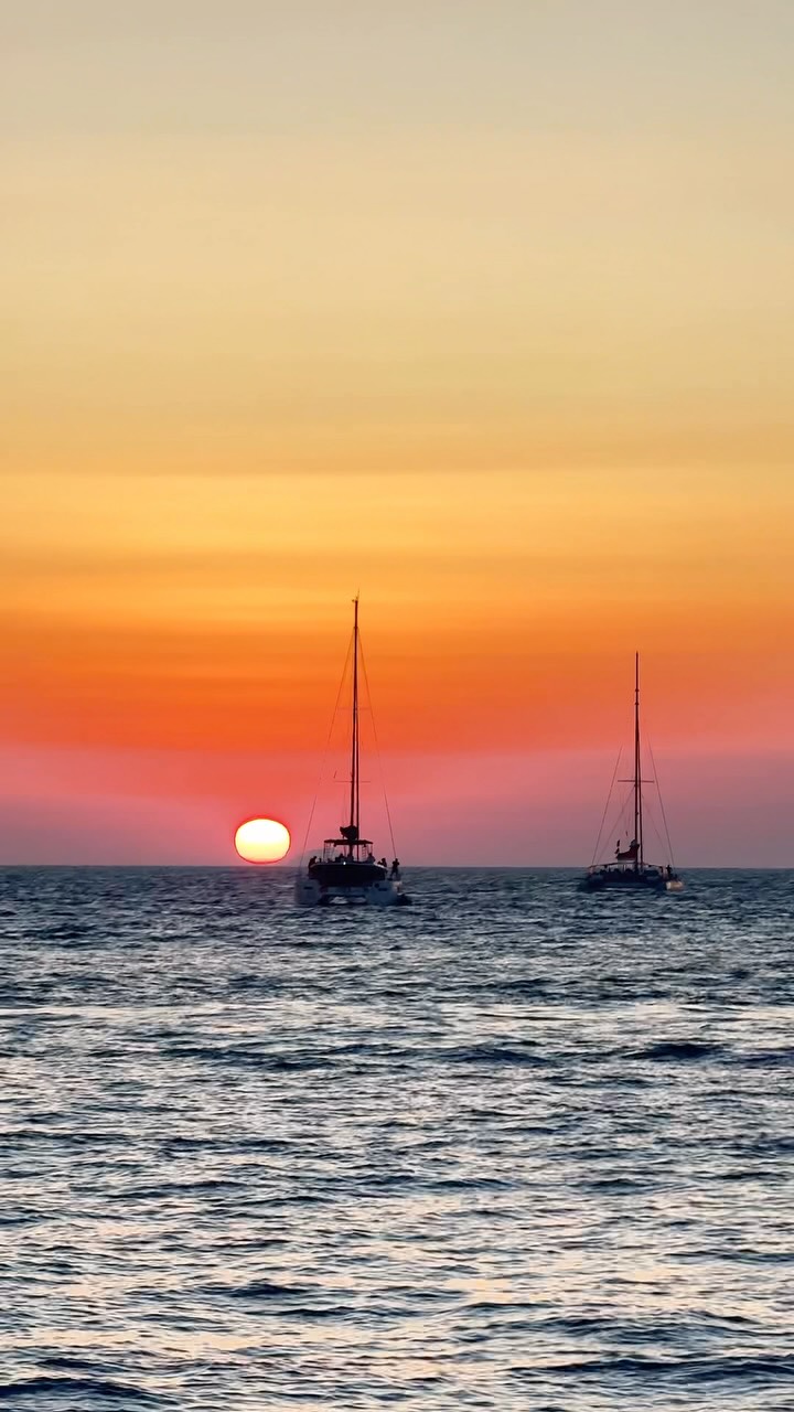 SUNSET OIA CRUISES