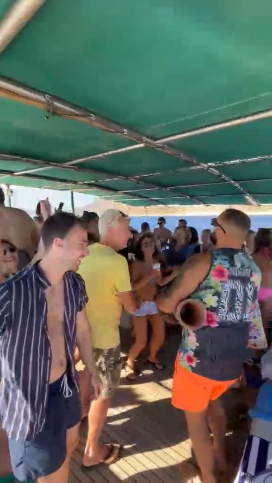 AZUL CRUISES