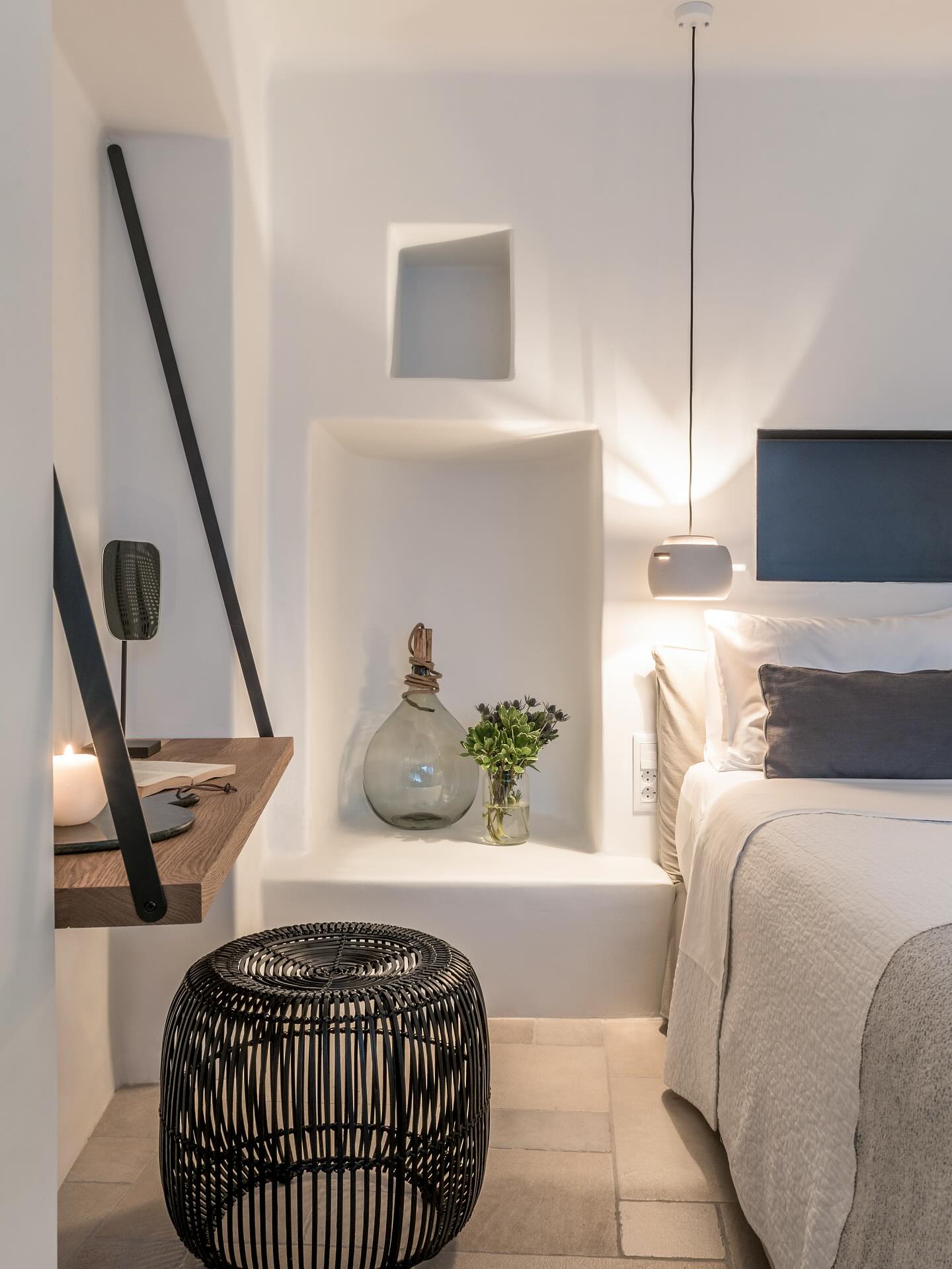 PORTO FIRA SUITES