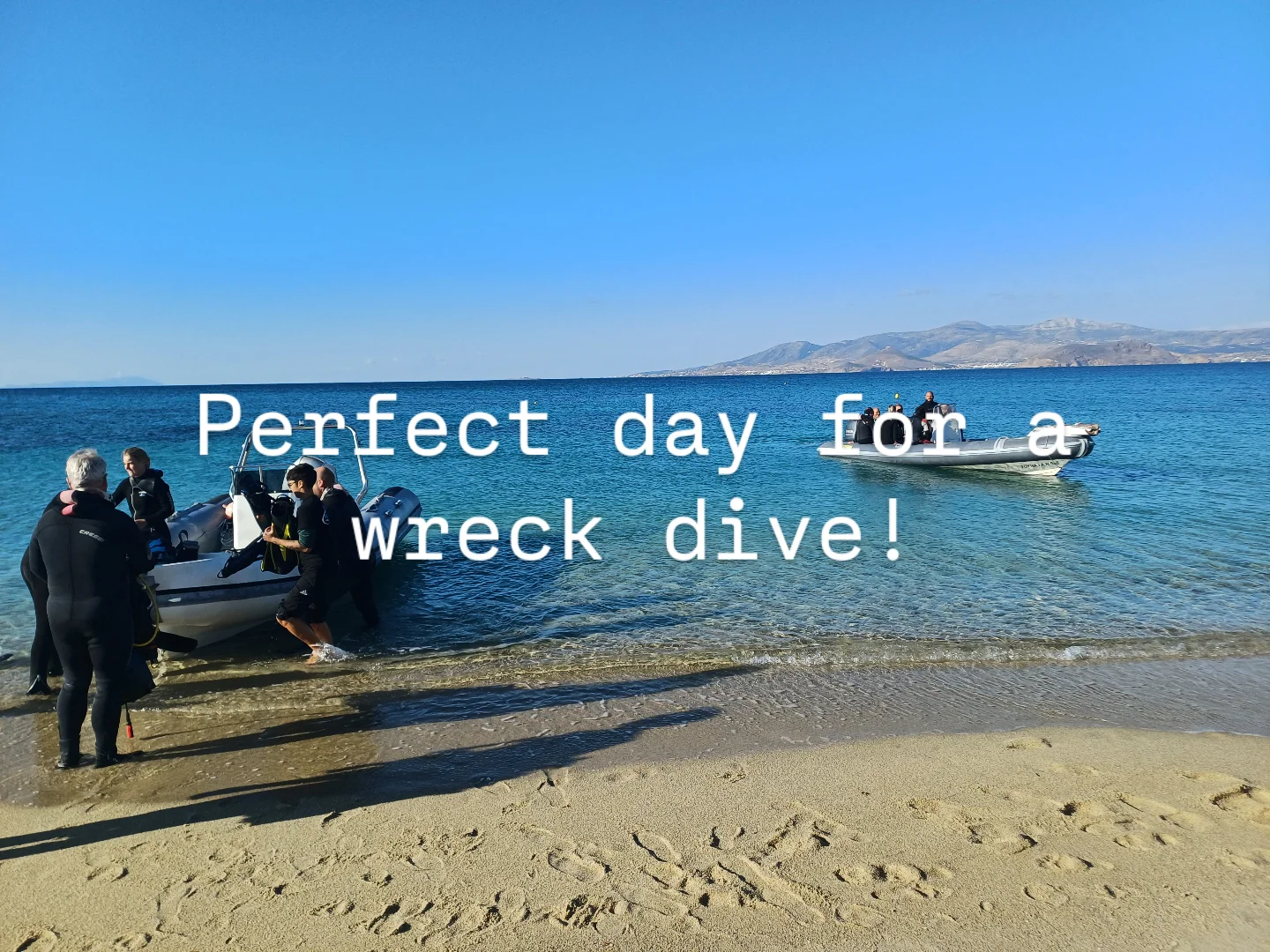 BLUE FIN DIVERS