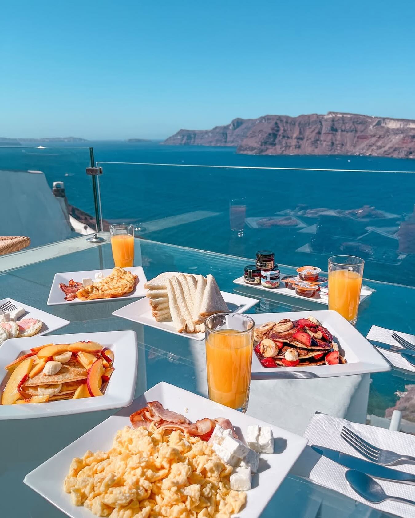 HYPERION OIA SUITES