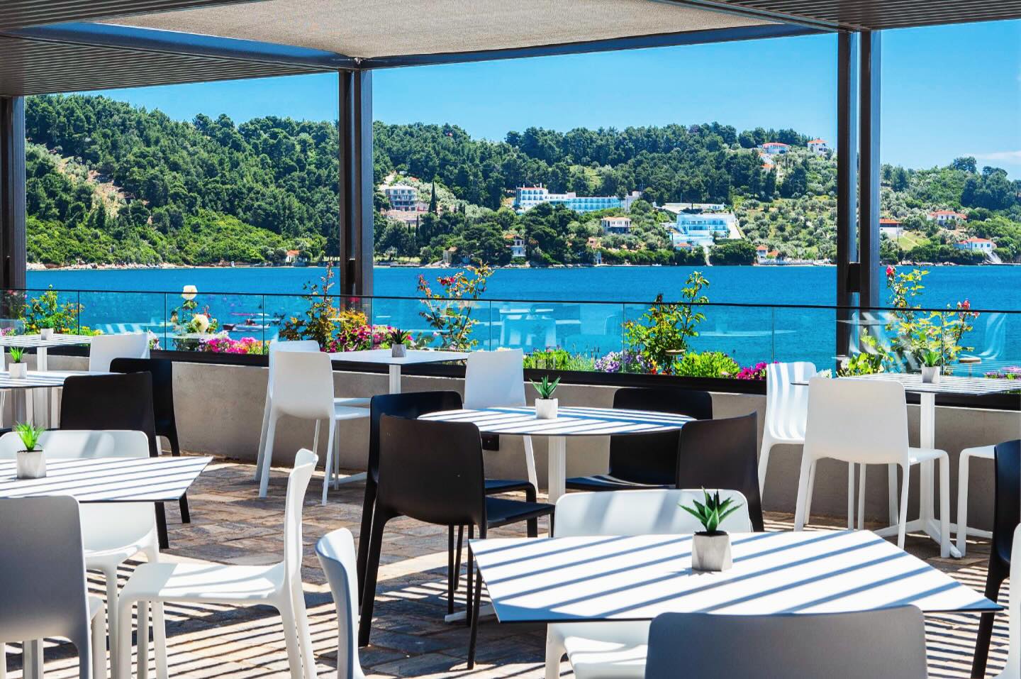 ALKYON HOTEL