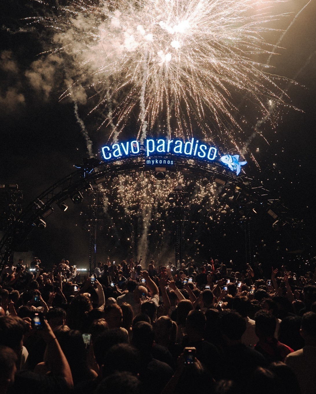 CAVO PARADISO