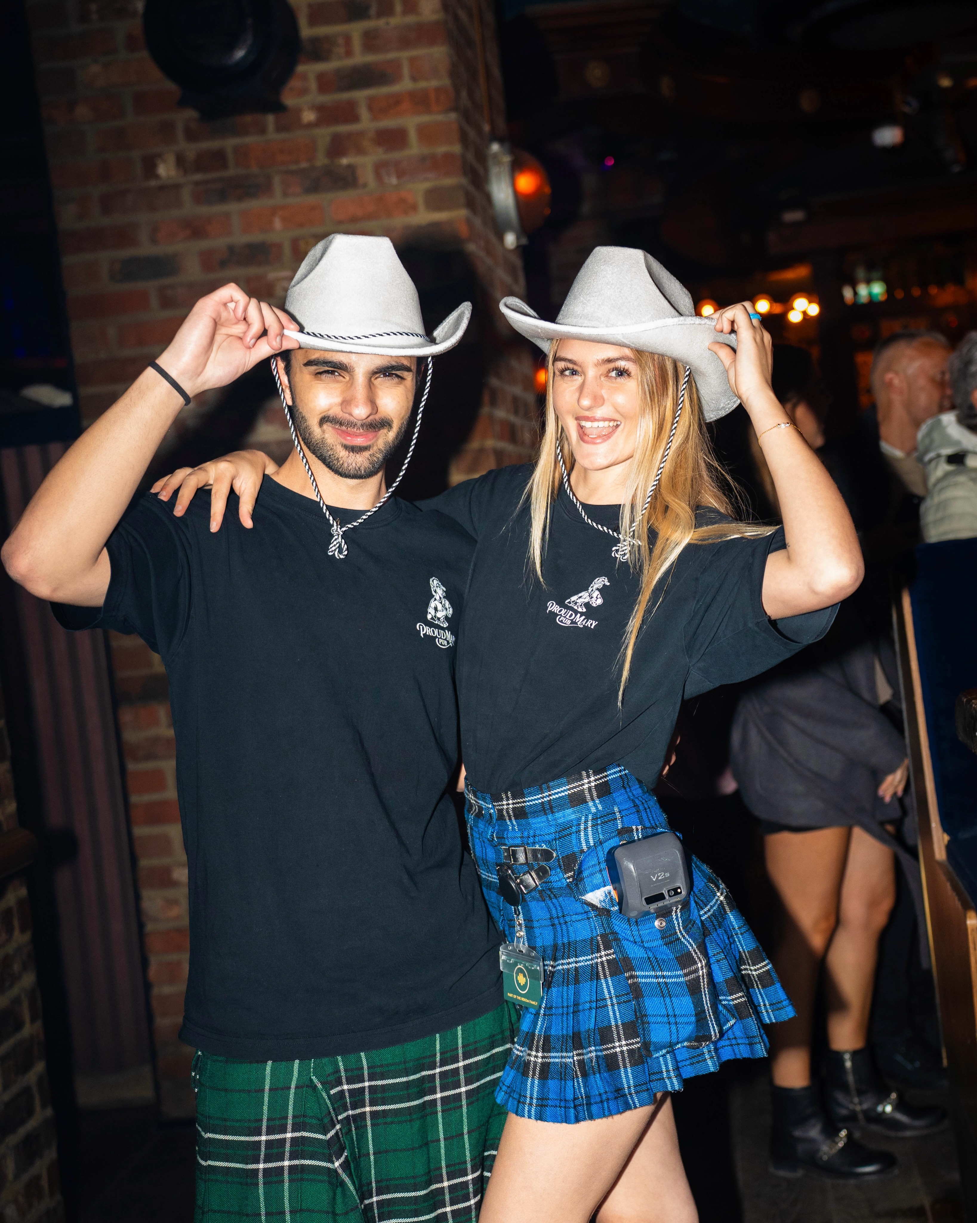 PROUD MARY PUB