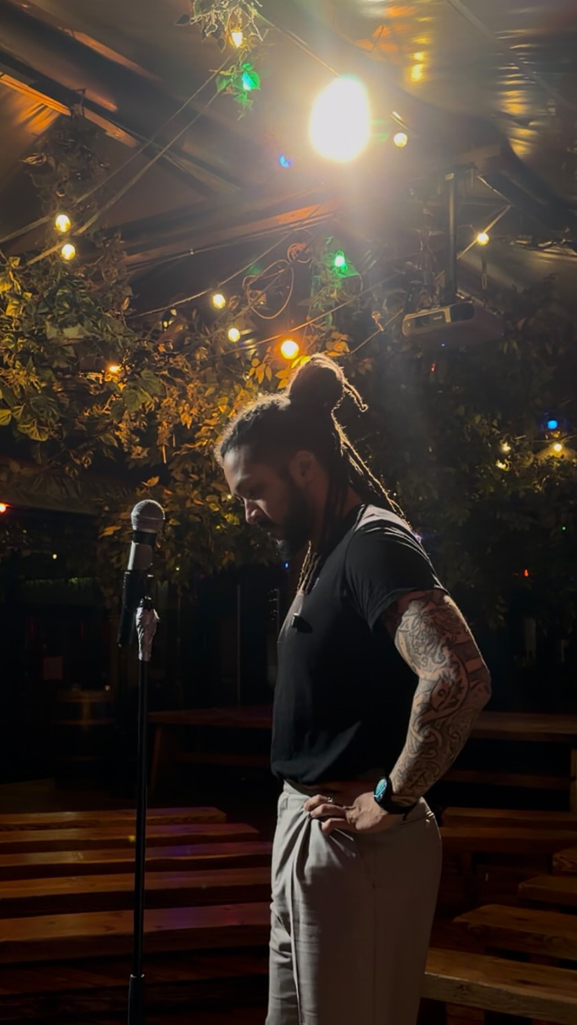PROUD MARY PUB