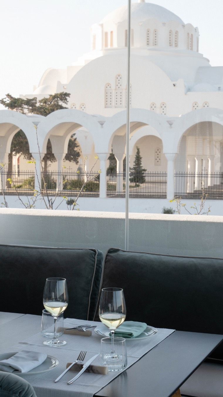 ARESSANA SPA HOTEL & SUITES
