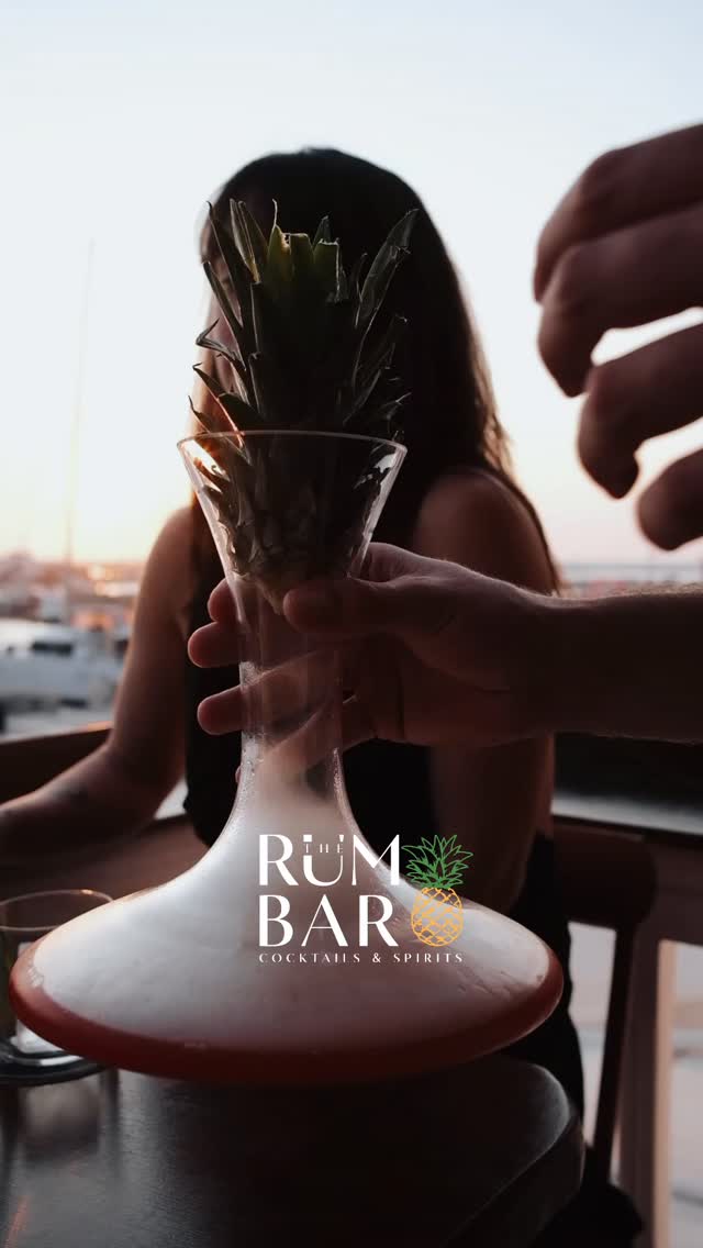 RUM BAR