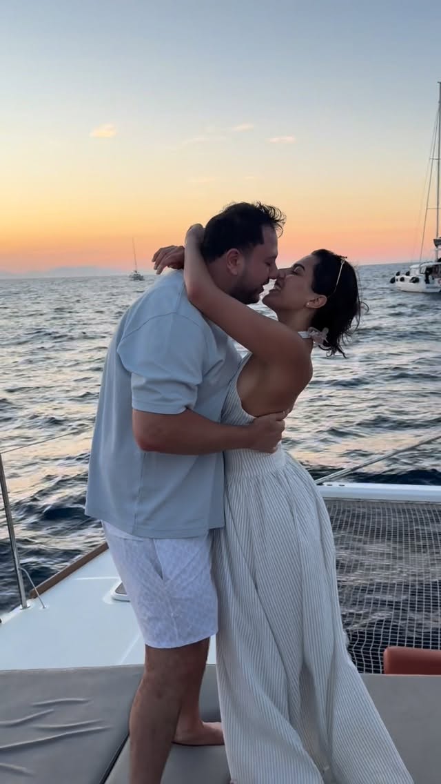 SUNSET OIA CRUISES