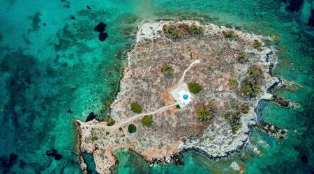 Paros