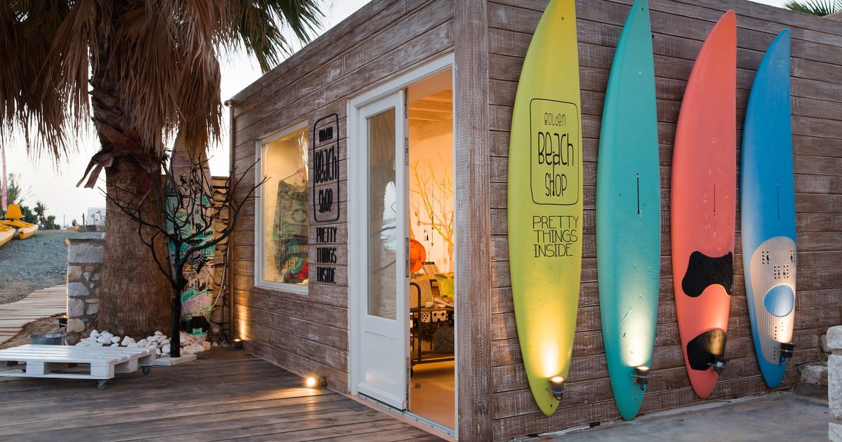 Golden Beach Hotel: Family-Owned Hospitality with Authentic Flavors
