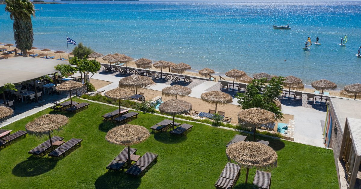 Golden Beach Hotel: Family-Owned Hospitality with Authentic Flavors