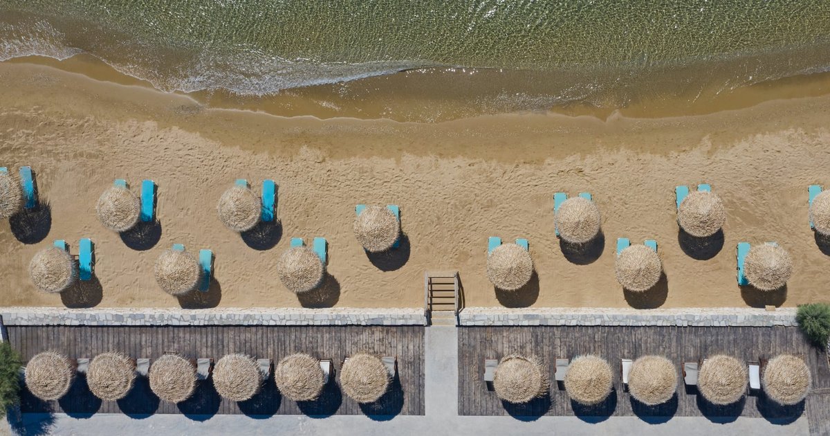 Golden Beach Hotel: Family-Owned Hospitality with Authentic Flavors