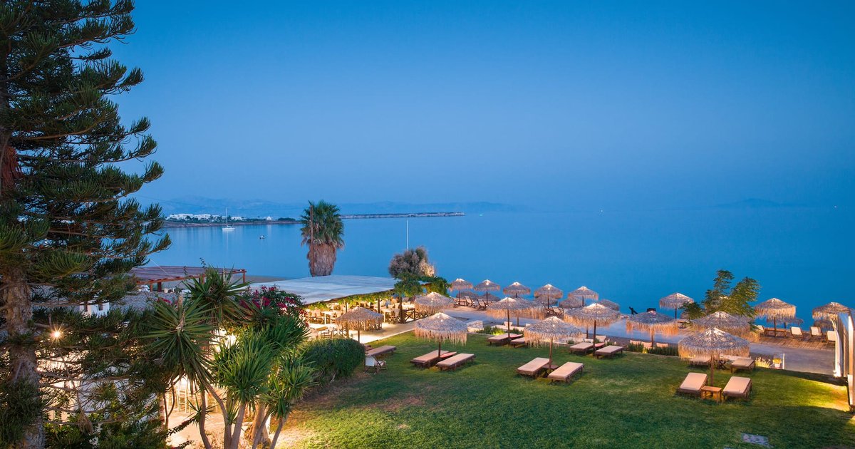Golden Beach Hotel: Family-Owned Hospitality with Authentic Flavors